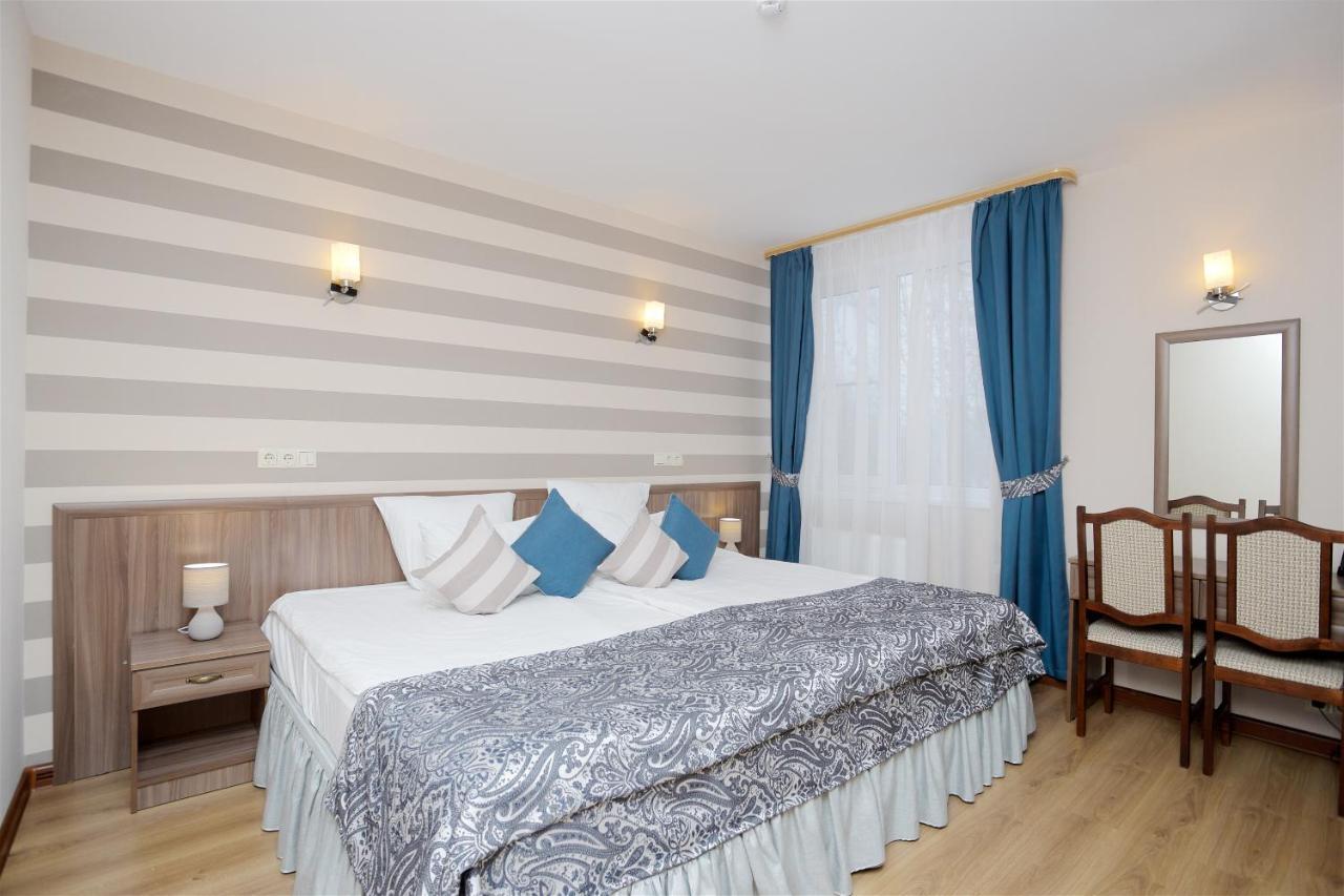 Baza Otdyha " Staroladojskaya Dacha " Otel Staraya Ladoga Dış mekan fotoğraf