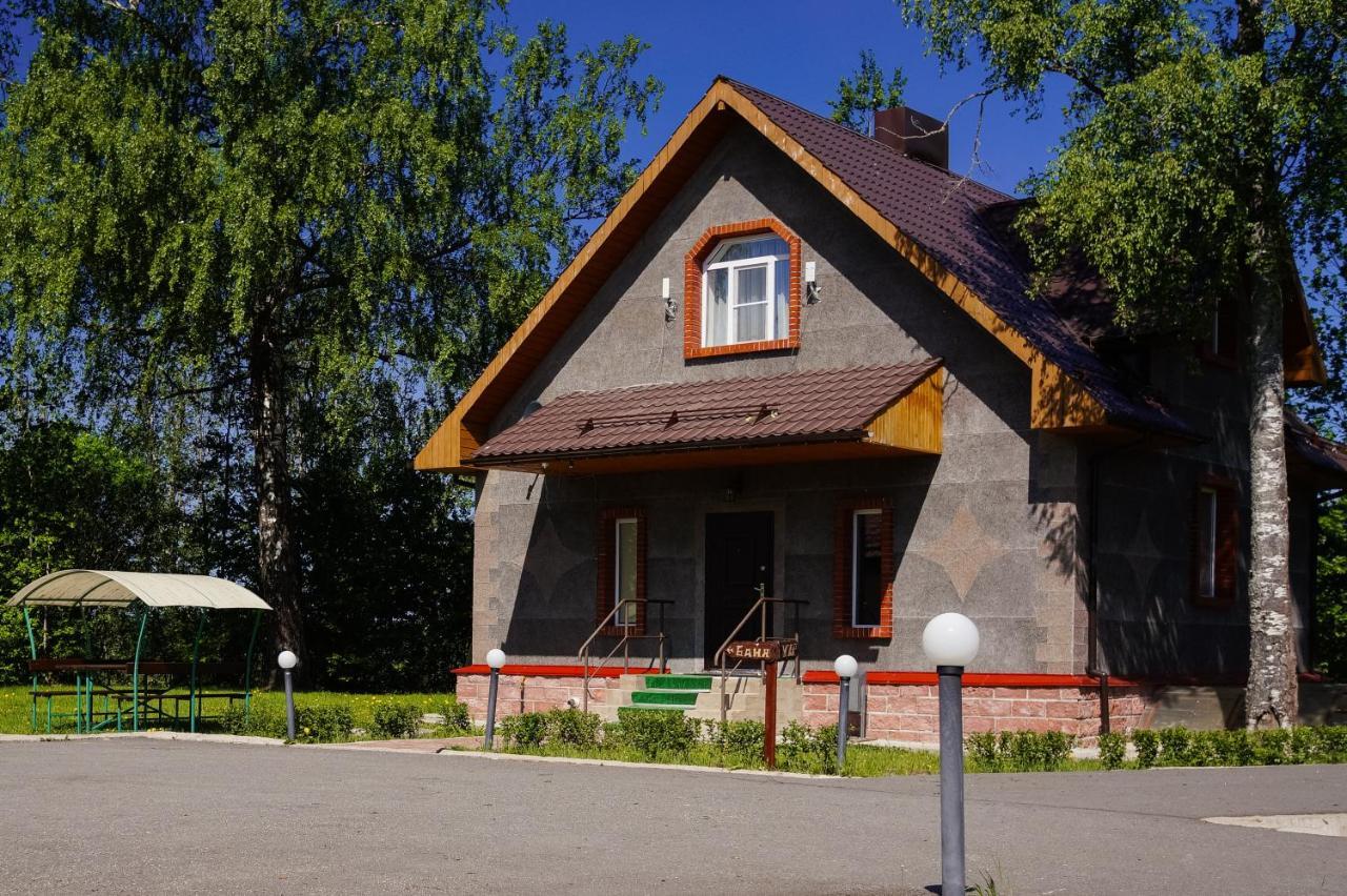 Baza Otdyha " Staroladojskaya Dacha " Otel Staraya Ladoga Dış mekan fotoğraf